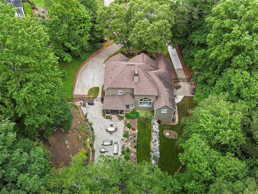 Woodstock, GA 30188,203 Carrington Estates CT