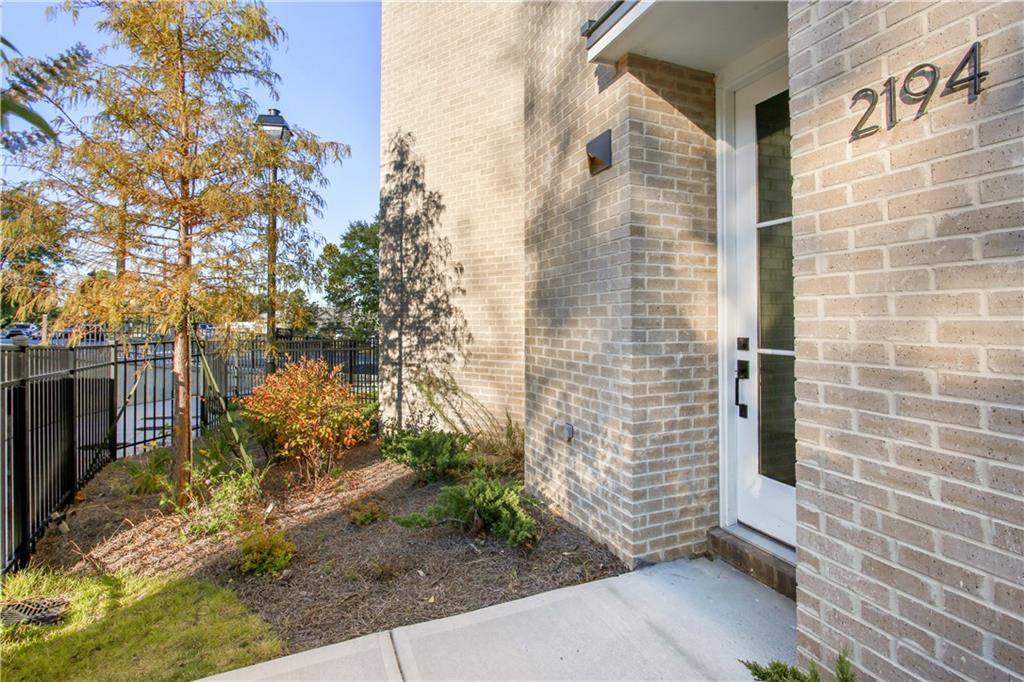 Chamblee, GA 30341,2194 Bristol Cove #13