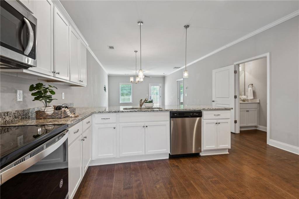 Gainesville, GA 30501,3895 Valley View CT