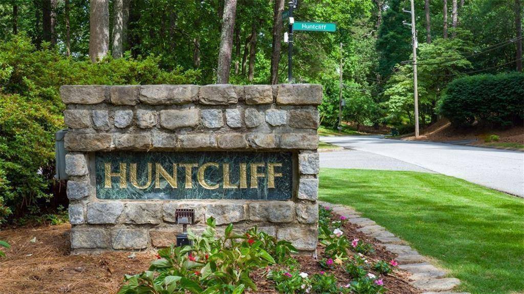 Sandy Springs, GA 30350,485 Huntcliff GN