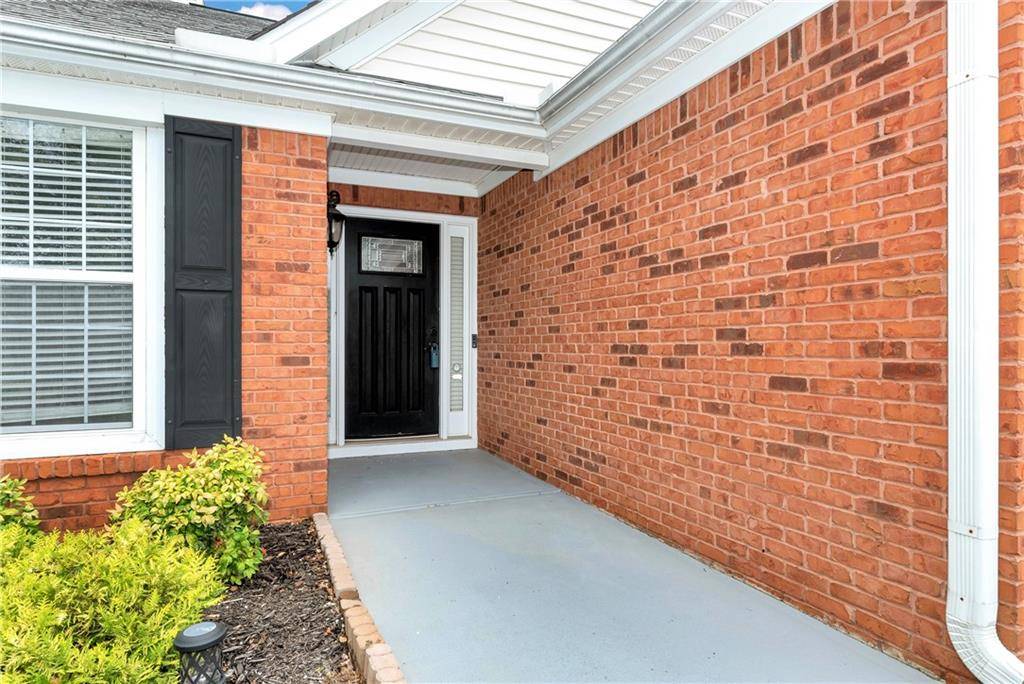 Suwanee, GA 30024,1935 Gina View TER