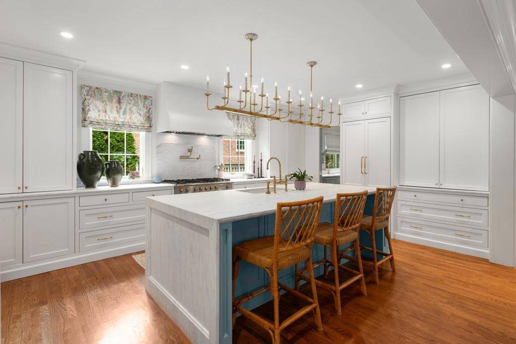 Atlanta, GA 30306,1237 Beech Valley RD NE