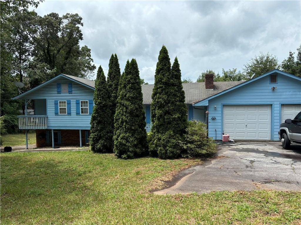 Cornelia, GA 30531,149 May ST