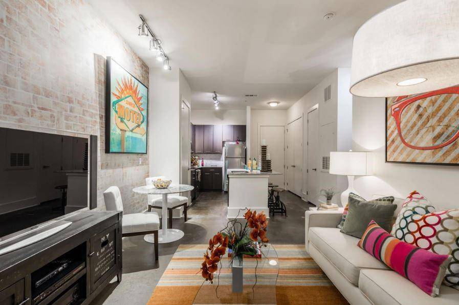 Atlanta, GA 30318,1391 Collier RD NW #2211