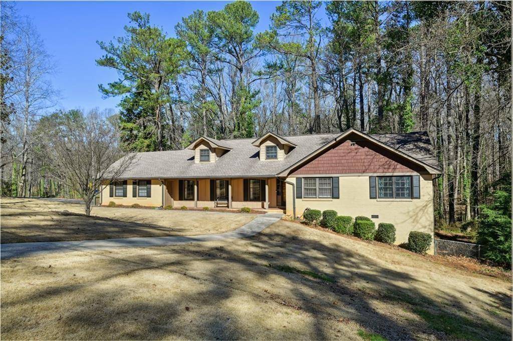 Stone Mountain, GA 30087,5476 Leather Stocking LN