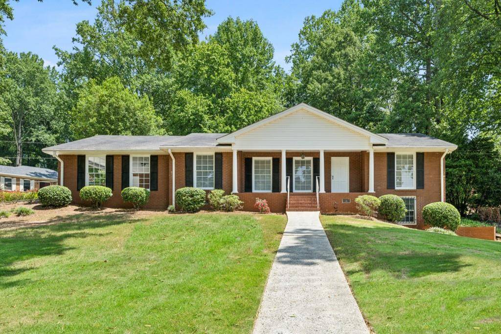 Smyrna, GA 30082,4351 Lake Laurel DR SE