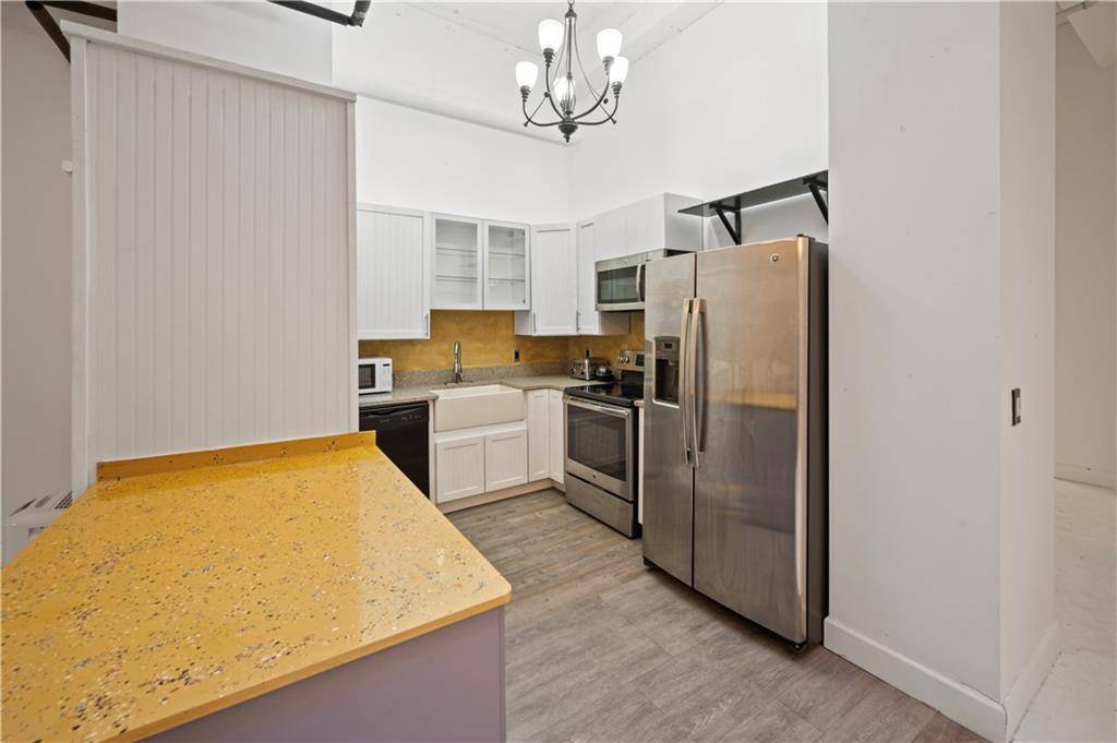 Atlanta, GA 30303,20 Marietta ST NW #3G