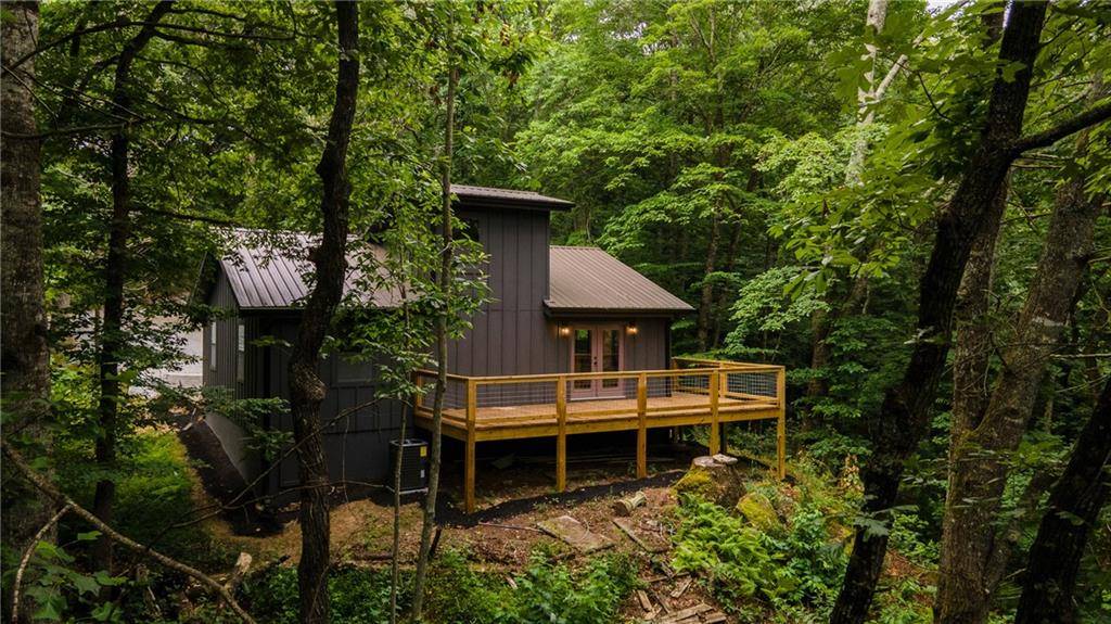 Rabun Gap, GA 30568,708 Sims WAY