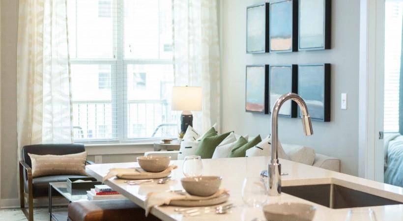 Atlanta, GA 30339,800 Galleria Pkwy #113