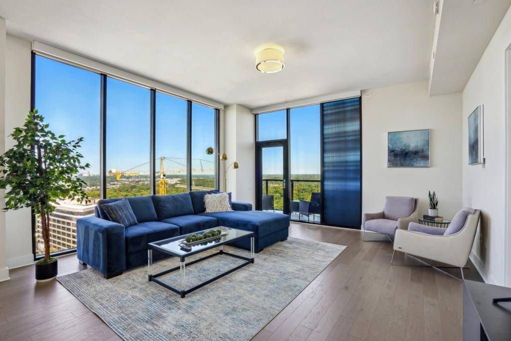 Atlanta, GA 30309,1400 W Peachtree ST #2721