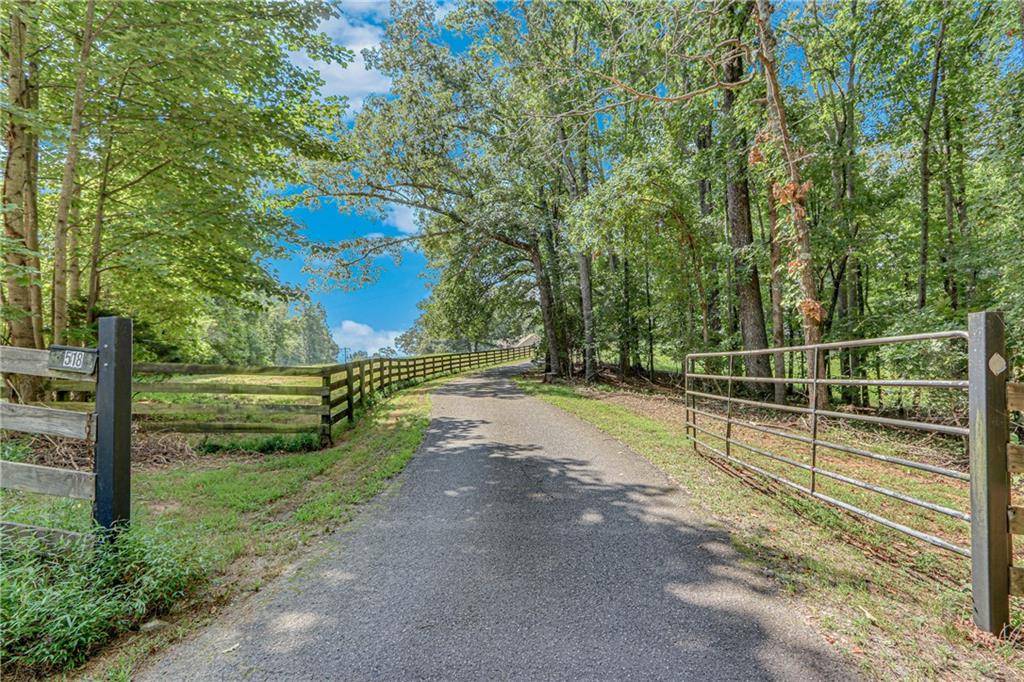Dawsonville, GA 30534,518 Overlook DR