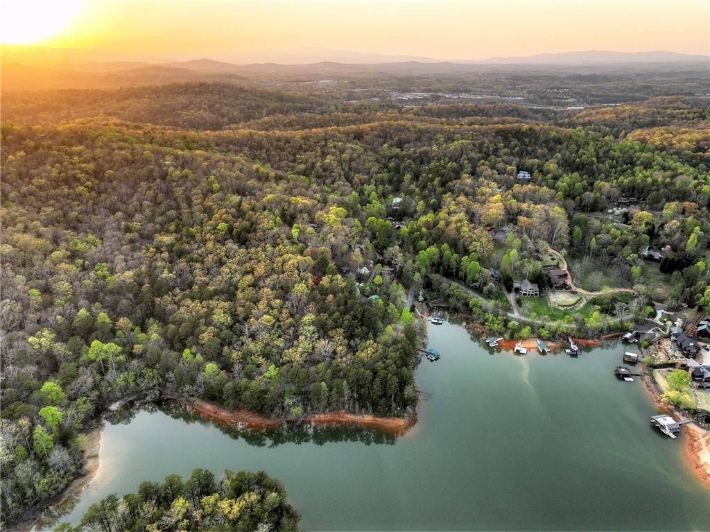 Blue Ridge, GA 30513,61 Woodstock DR