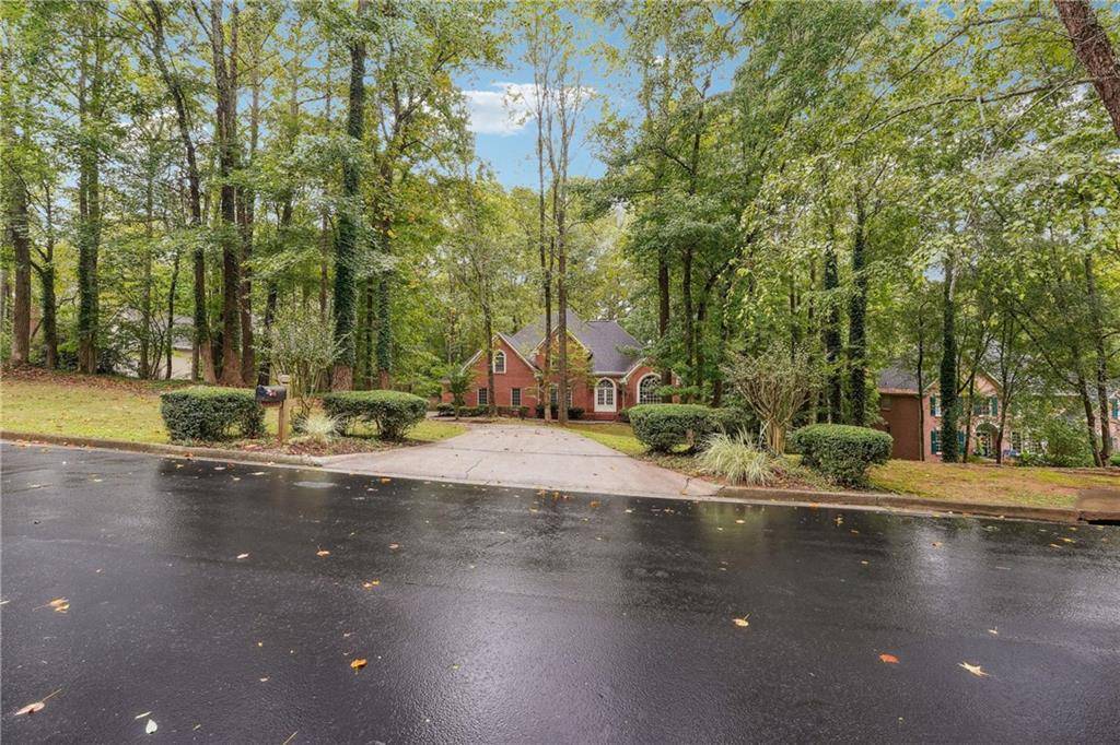 Alpharetta, GA 30004,15390 Laurel Grove DR