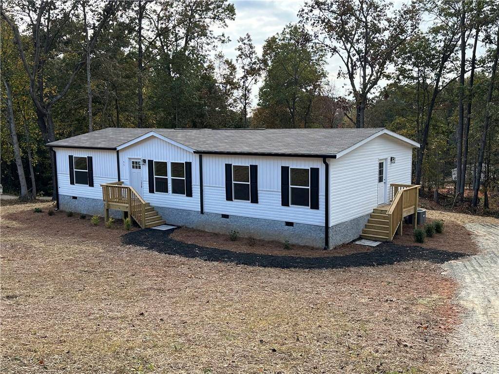 Royston, GA 30662,35 Manley TER