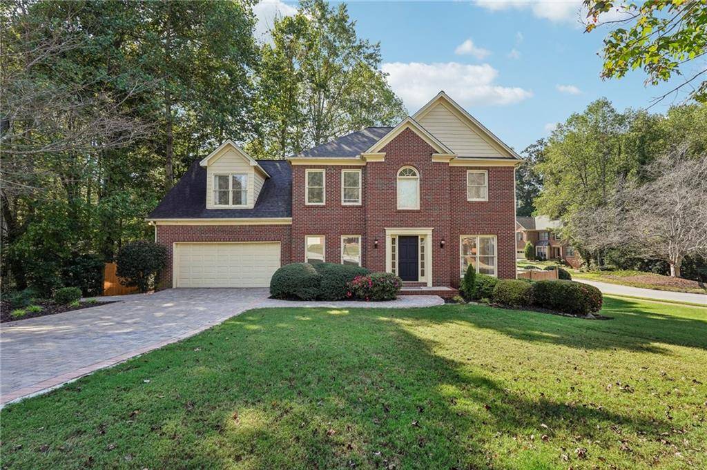 Alpharetta, GA 30005,585 Summer Breeze CT