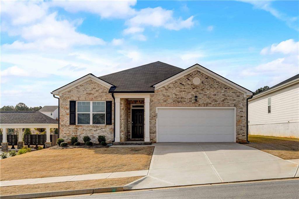 Newnan, GA 30265,257 Bur Oak BND #Cali