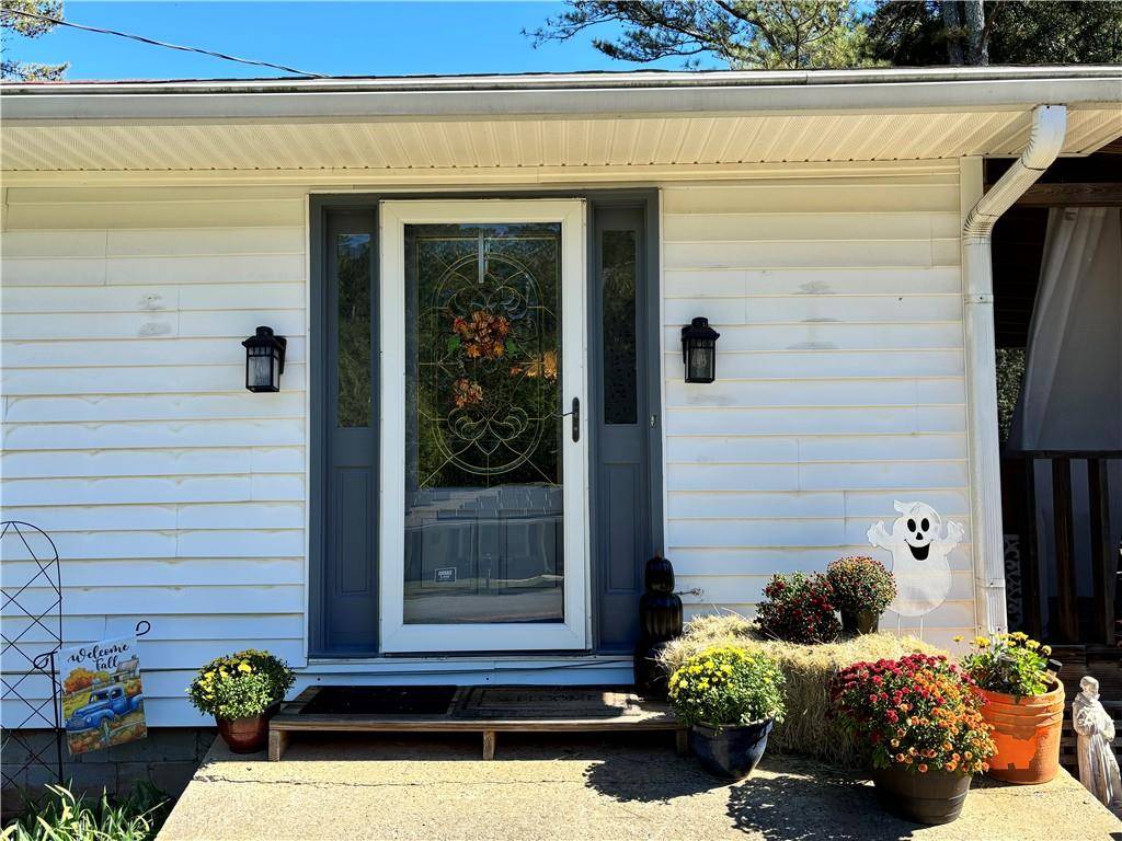 Canton, GA 30114,206 Pecan DR