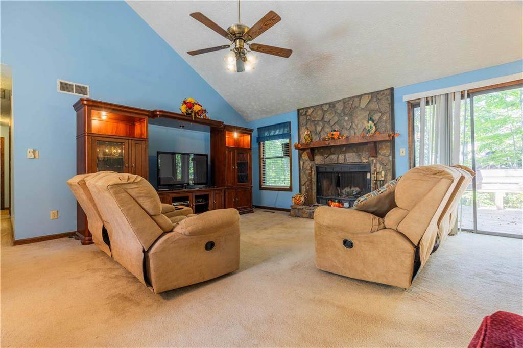 Acworth, GA 30102,4843 Caboose LN