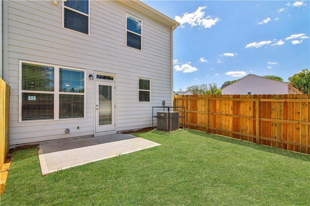Winder, GA 30620,445 Carl Bethlehem RD #Burton