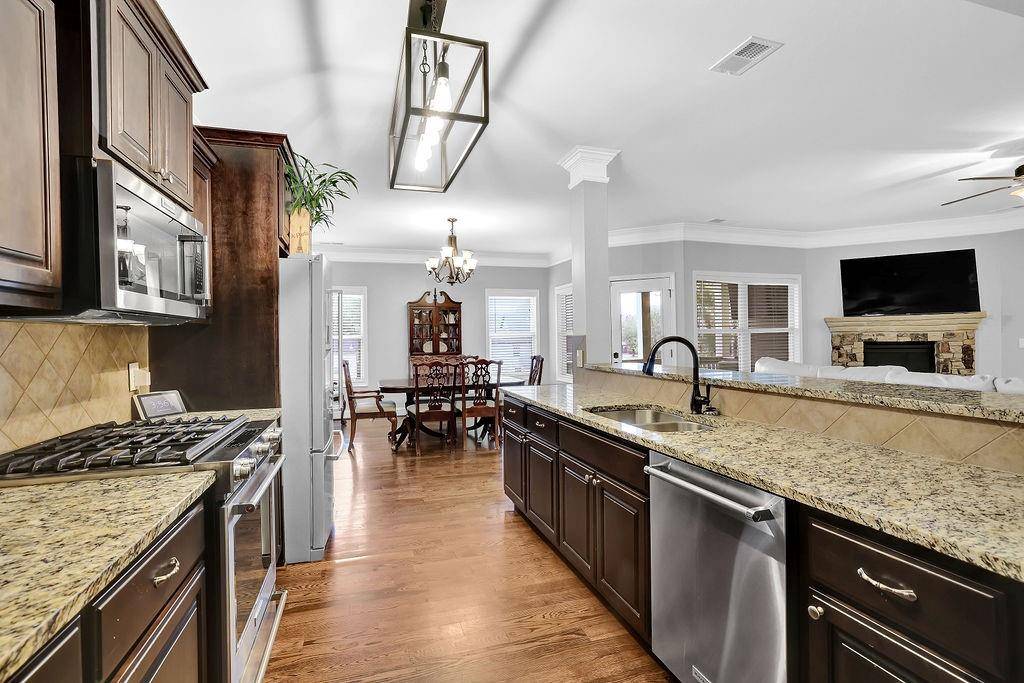 Buford, GA 30519,3686 Antares DR