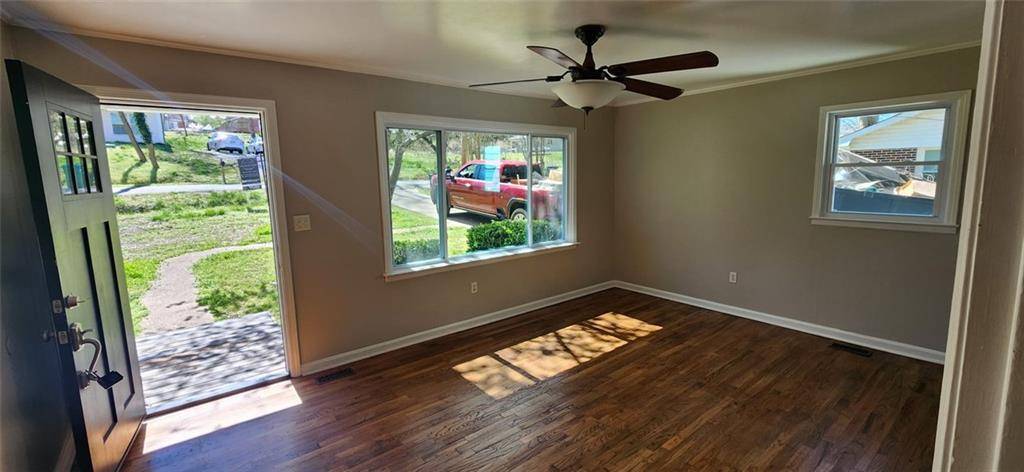 Commerce, GA 30529,182 TROY ST