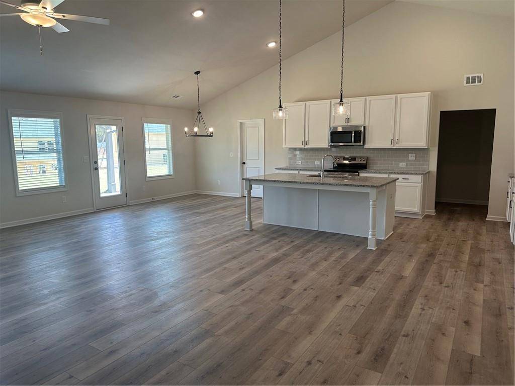 Auburn, GA 30011,27 Longhorn WAY
