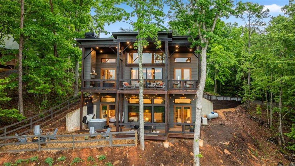 Blue Ridge, GA 30513,566 Cohutta Mountain RD