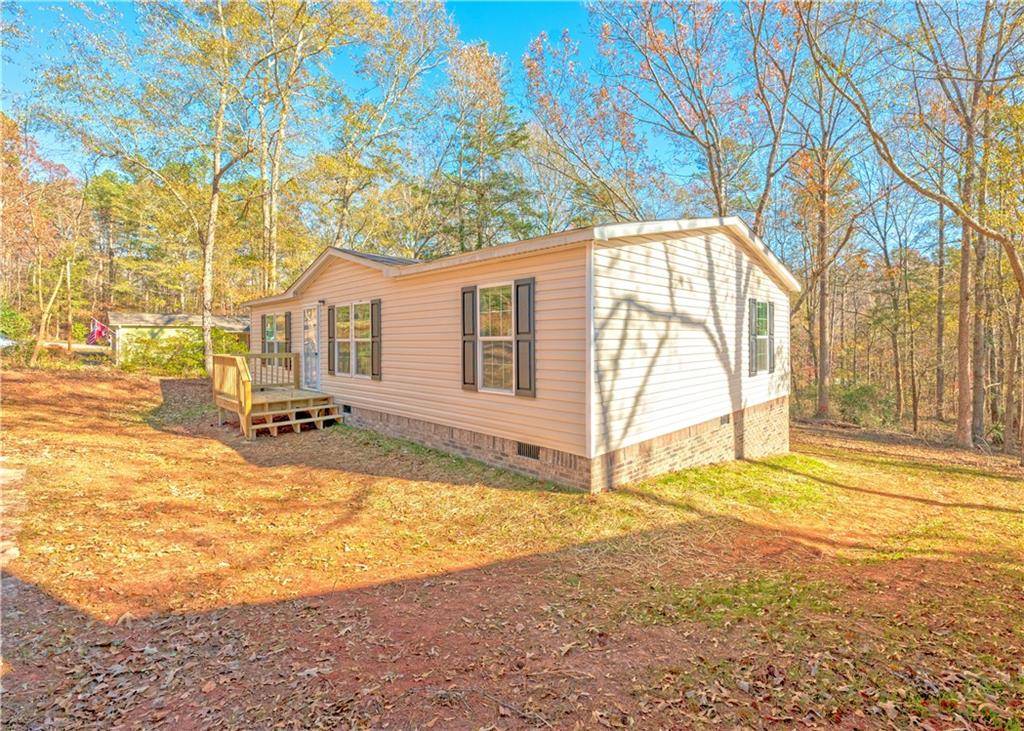 Martin, GA 30557,671 Lake Harbor TRL