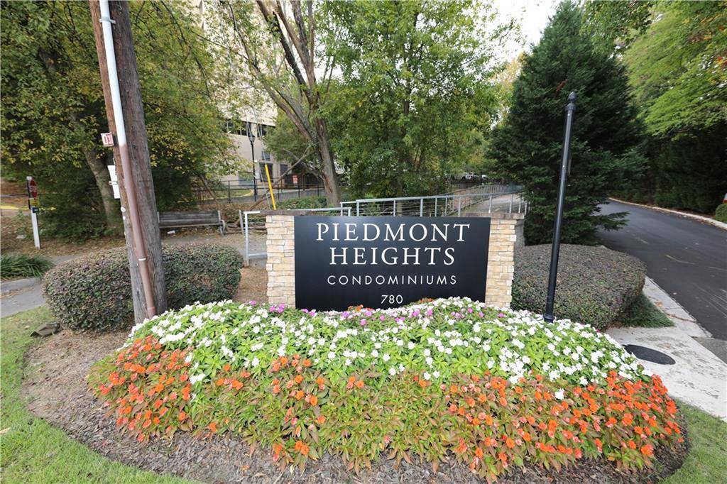 Atlanta, GA 30324,511 Summit North DR NE #511
