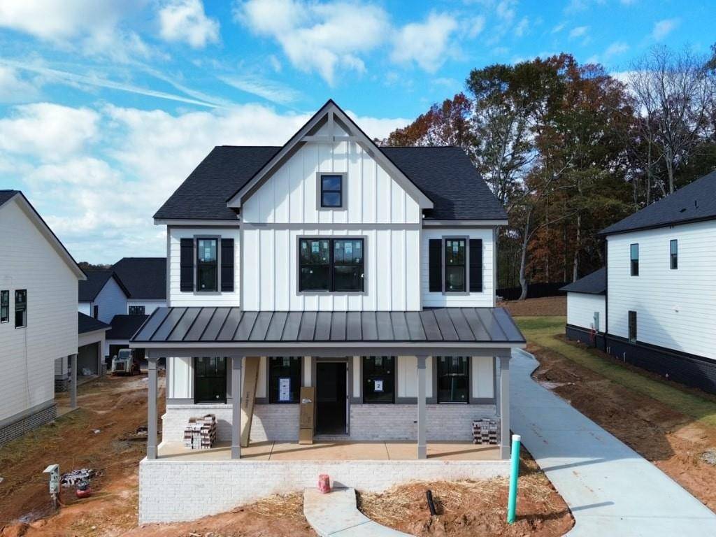 Flowery Branch, GA 30542,5816 Gainesville ST