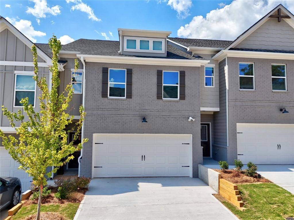 Norcross, GA 30093,1352 Fern Ridge CT #74