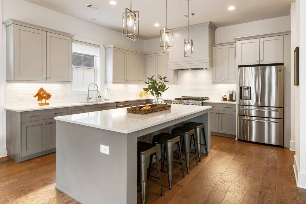 Alpharetta, GA 30005,6870 Harleigh WAY