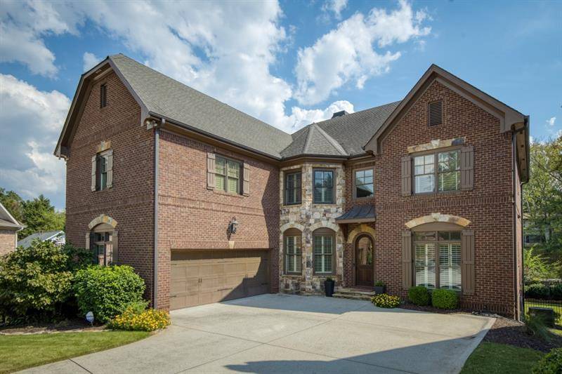 Sandy Springs, GA 30328,525 Glenmanor CT