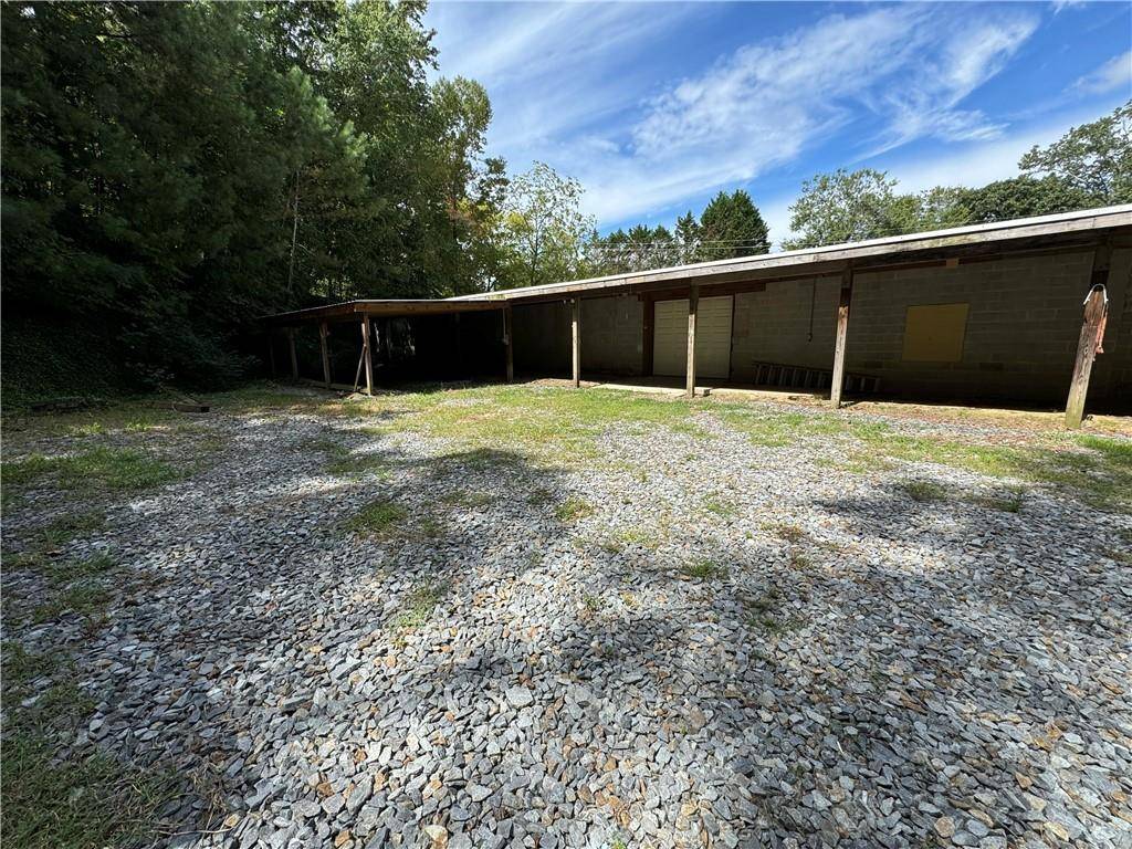 Ellijay, GA 30540,1433 Old Highway 5 S