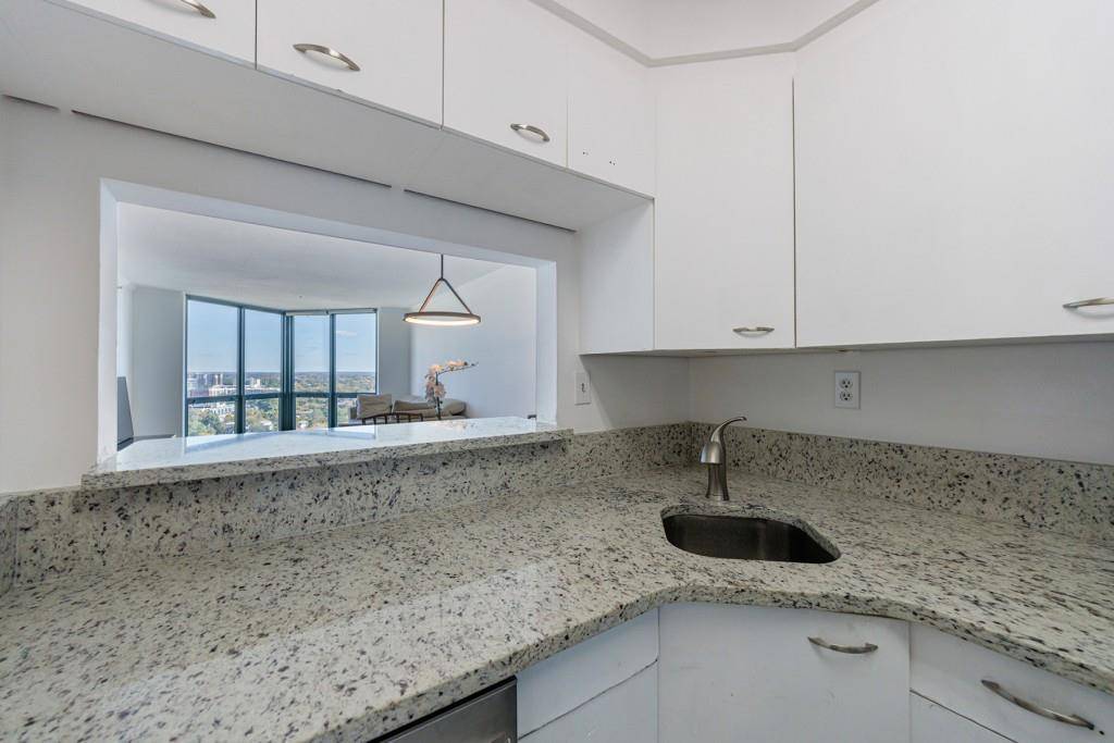 Atlanta, GA 30305,2870 Pharr Court South NW #2602