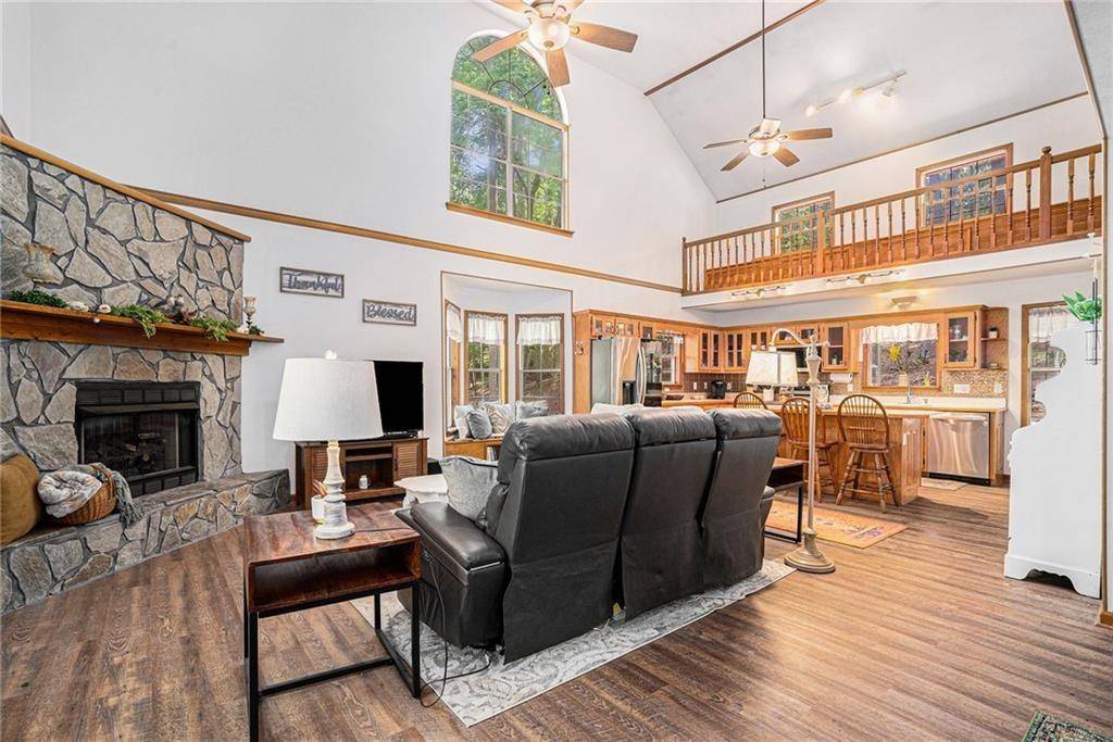 Ellijay, GA 30540,43 Hamlet CT