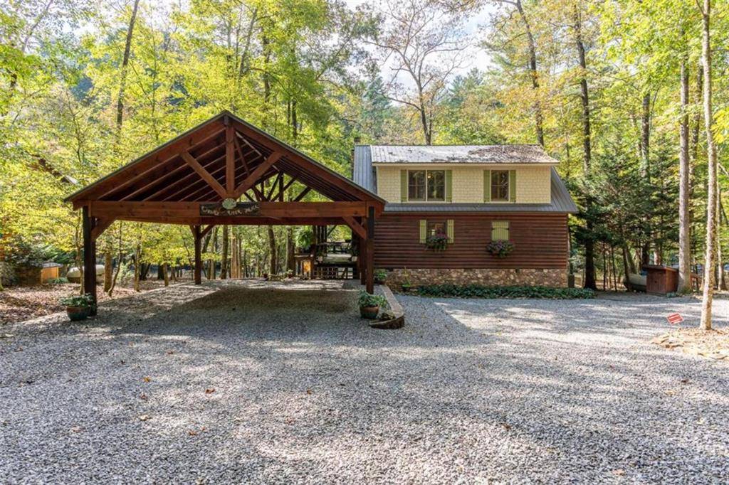 Ellijay, GA 30540,648 Novena CT