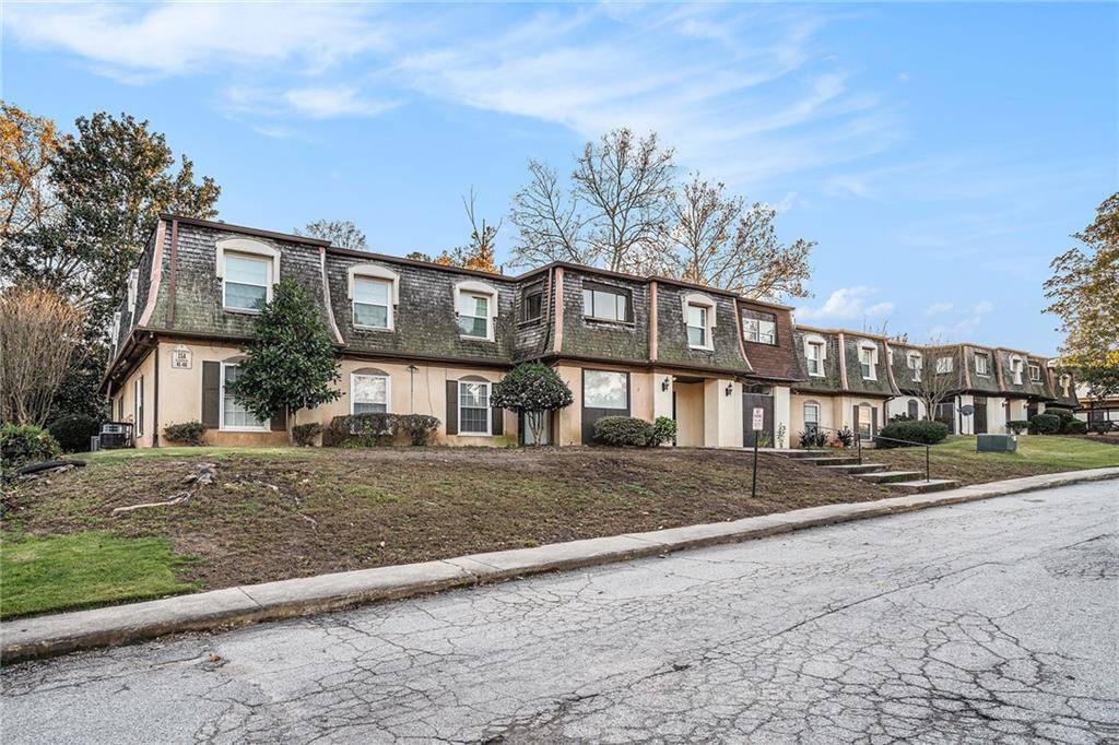 Lithonia, GA 30038,46 Le Parc Fontaine