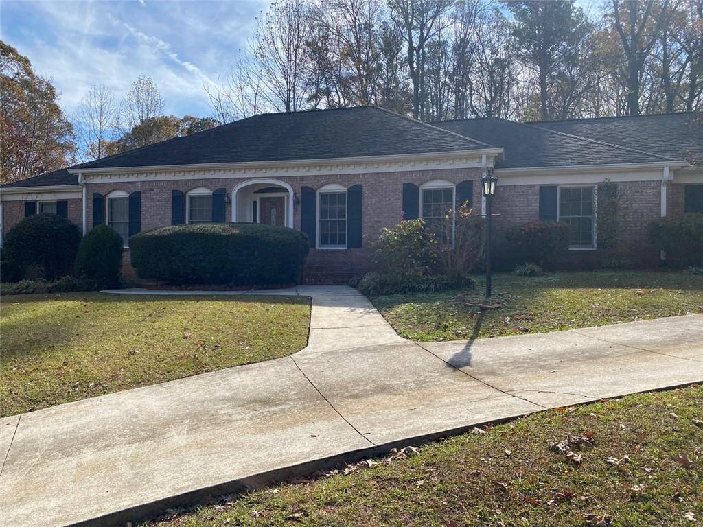 Fayetteville, GA 30214,229 SMITHSTONE PATH