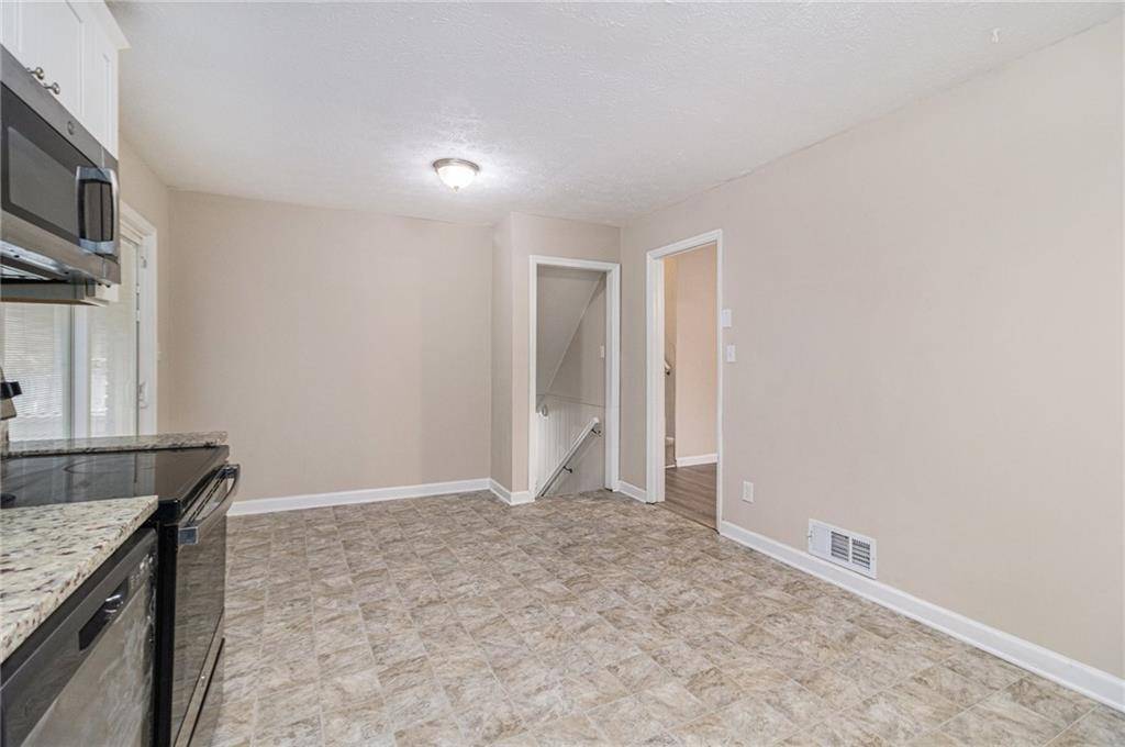 Douglasville, GA 30135,3986 Holland DR