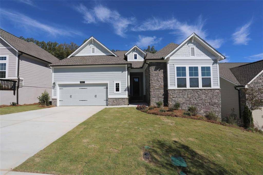 Flowery Branch, GA 30542,6827 Welcome RD