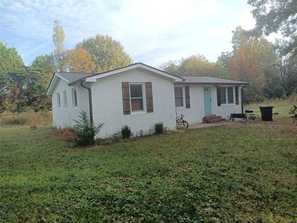 Jenkinsburg, GA 30234,235 MAPLE DR