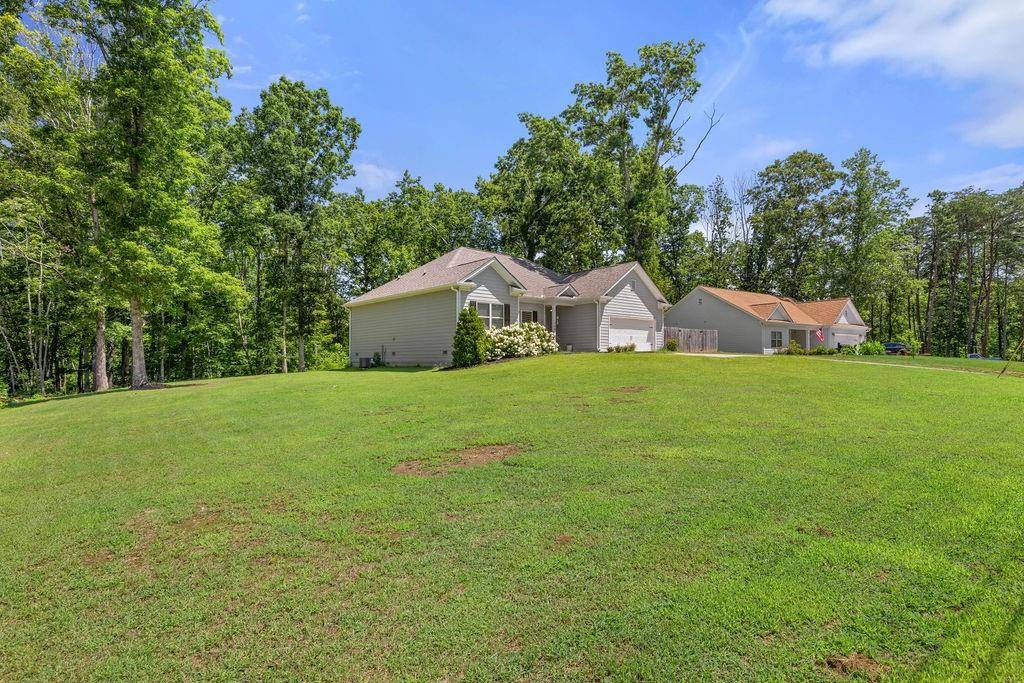 Dahlonega, GA 30533,300 Elliots LN