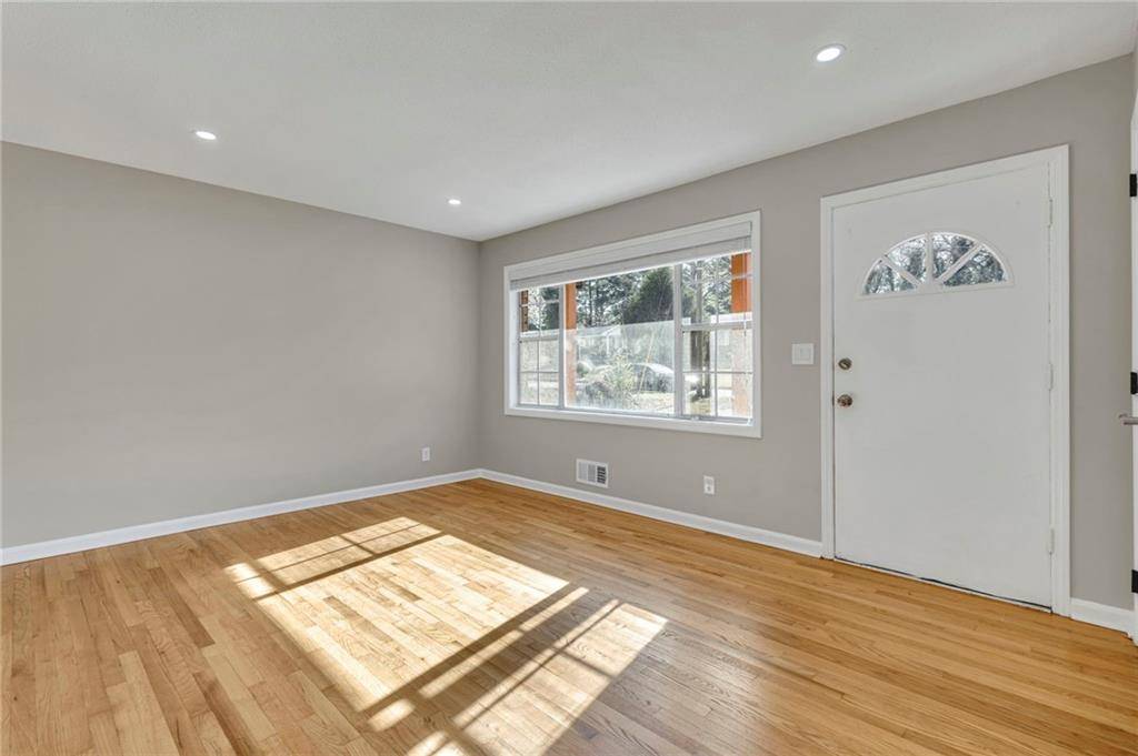 Atlanta, GA 30349,5380 Saint Lo LN