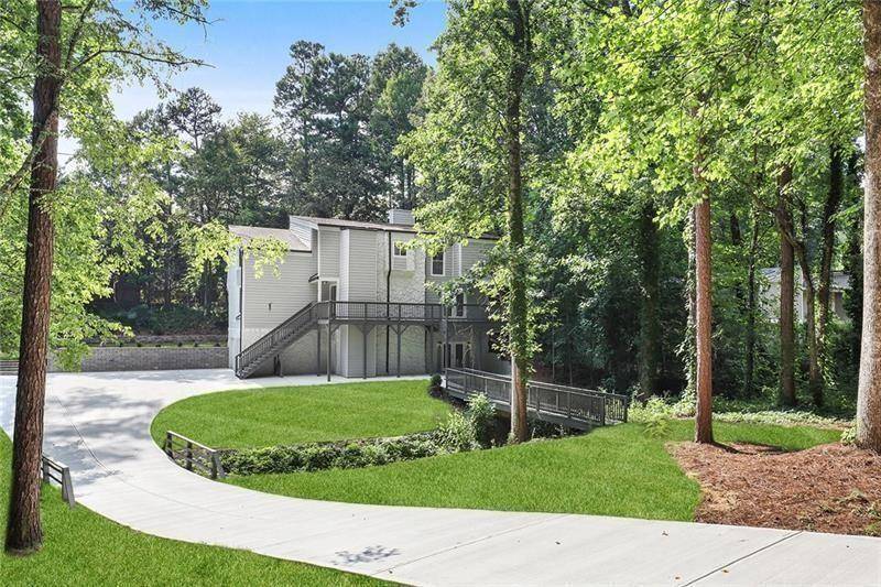 Marietta, GA 30067,95 Lakeshore CIR NE