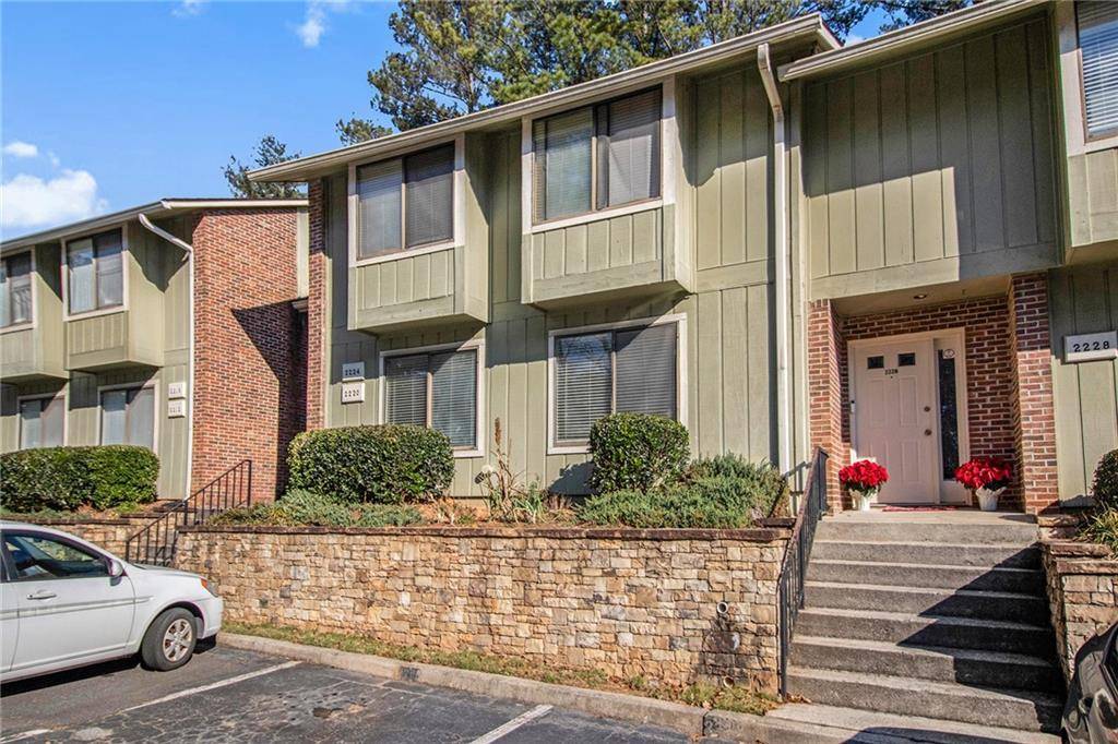 Marietta, GA 30067,2220 Runnymead RDG SE