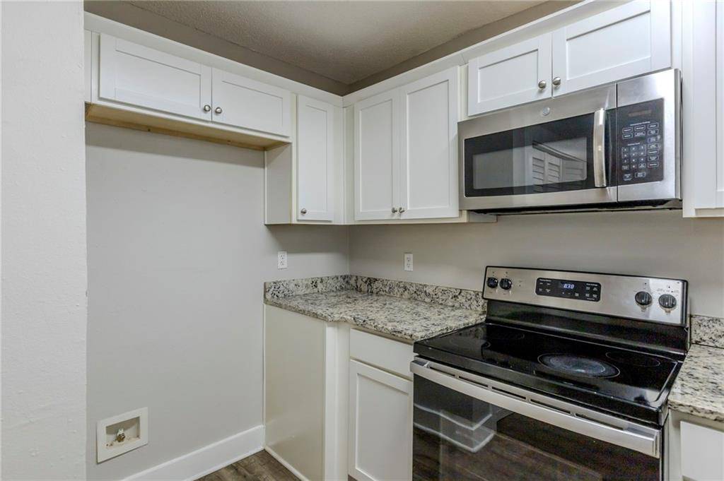 Atlanta, GA 30331,905 Fairburn RD NW