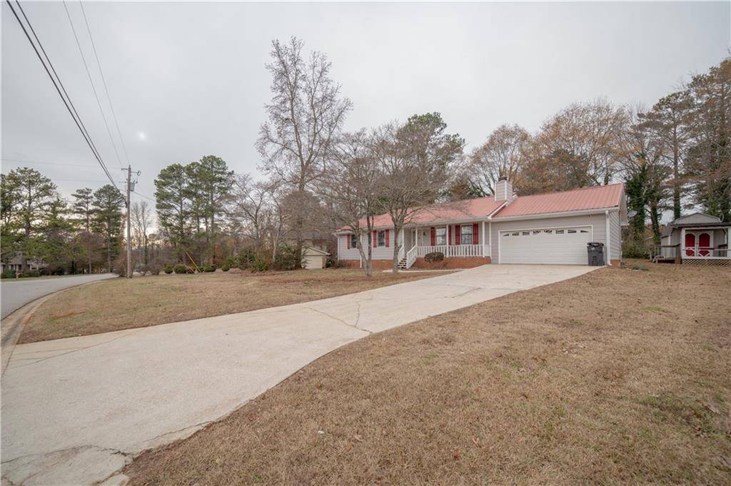 Carrollton, GA 30116,70 E HONEYSUCKLE LN