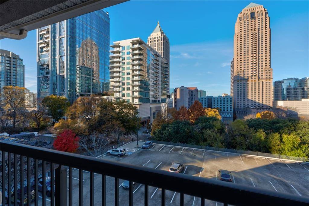 Atlanta, GA 30309,1075 Peachtree WALK NE #A517