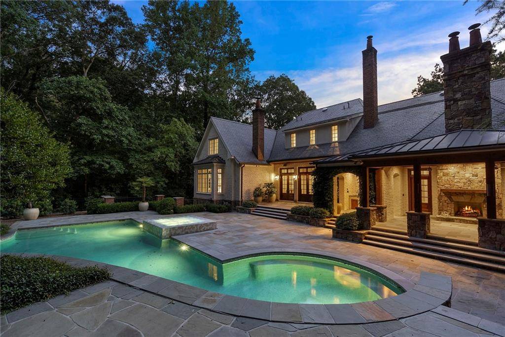 Atlanta, GA 30327,4345 Mount Paran Pkwy NW
